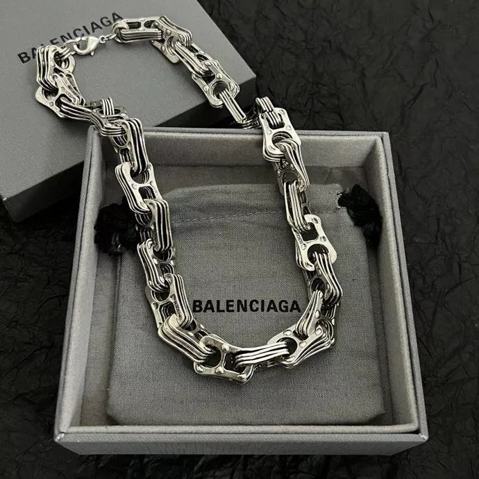 Soft 4921 Balenciaga Necklaces