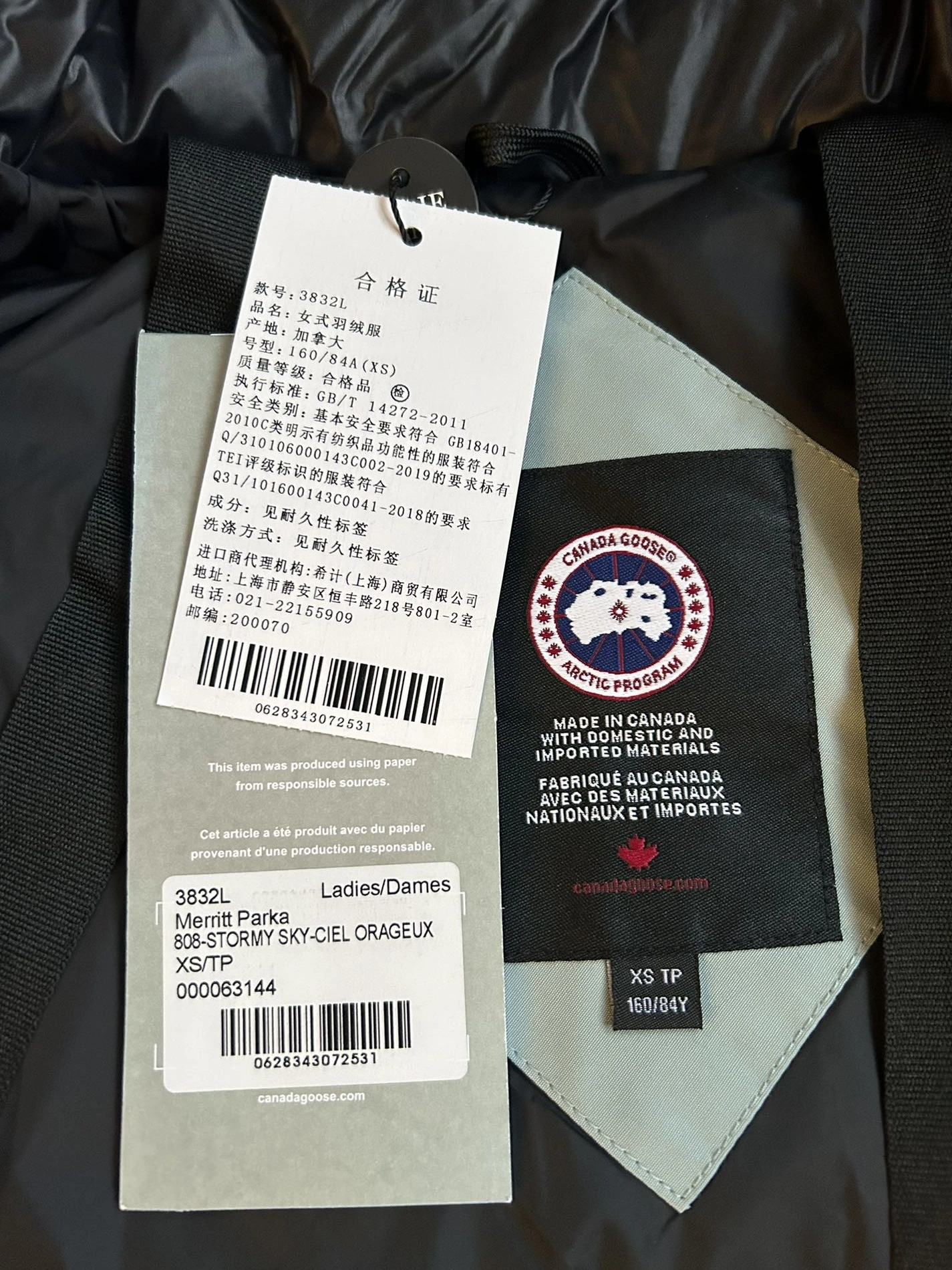 Soft 512 Canada Goose Down Feather Coat Long Sleeved For Women