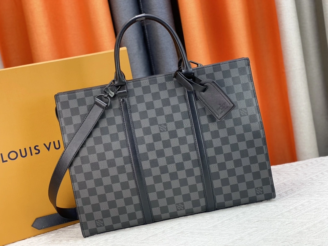 Soft 5124 Louis Vuitton AAA Man Handbags