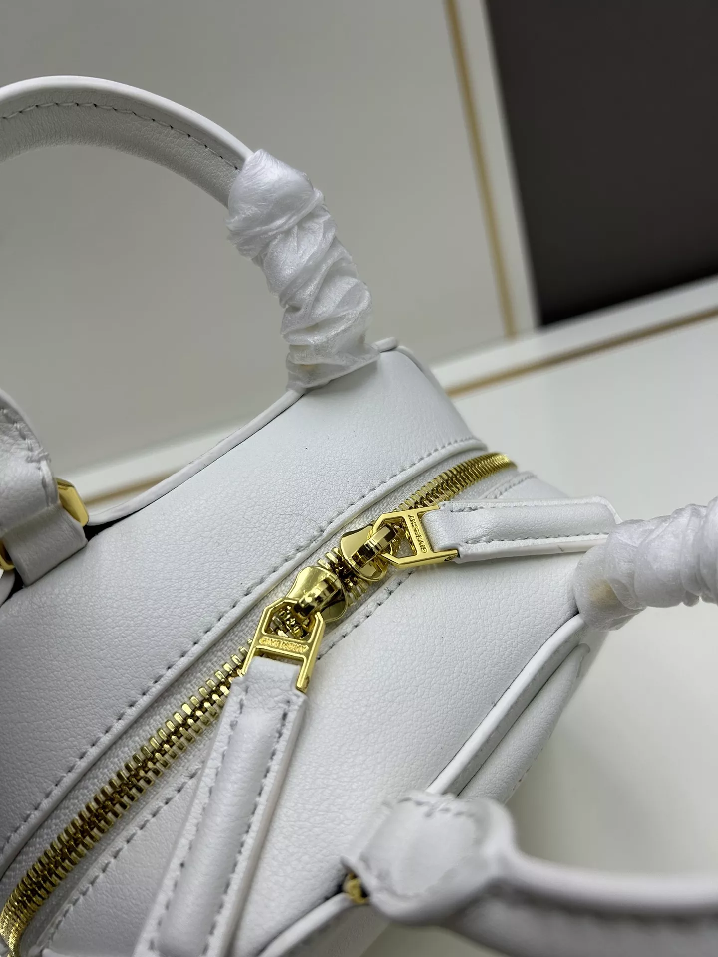 Soft 5268 Givenchy AAA Quality Handbags For Women