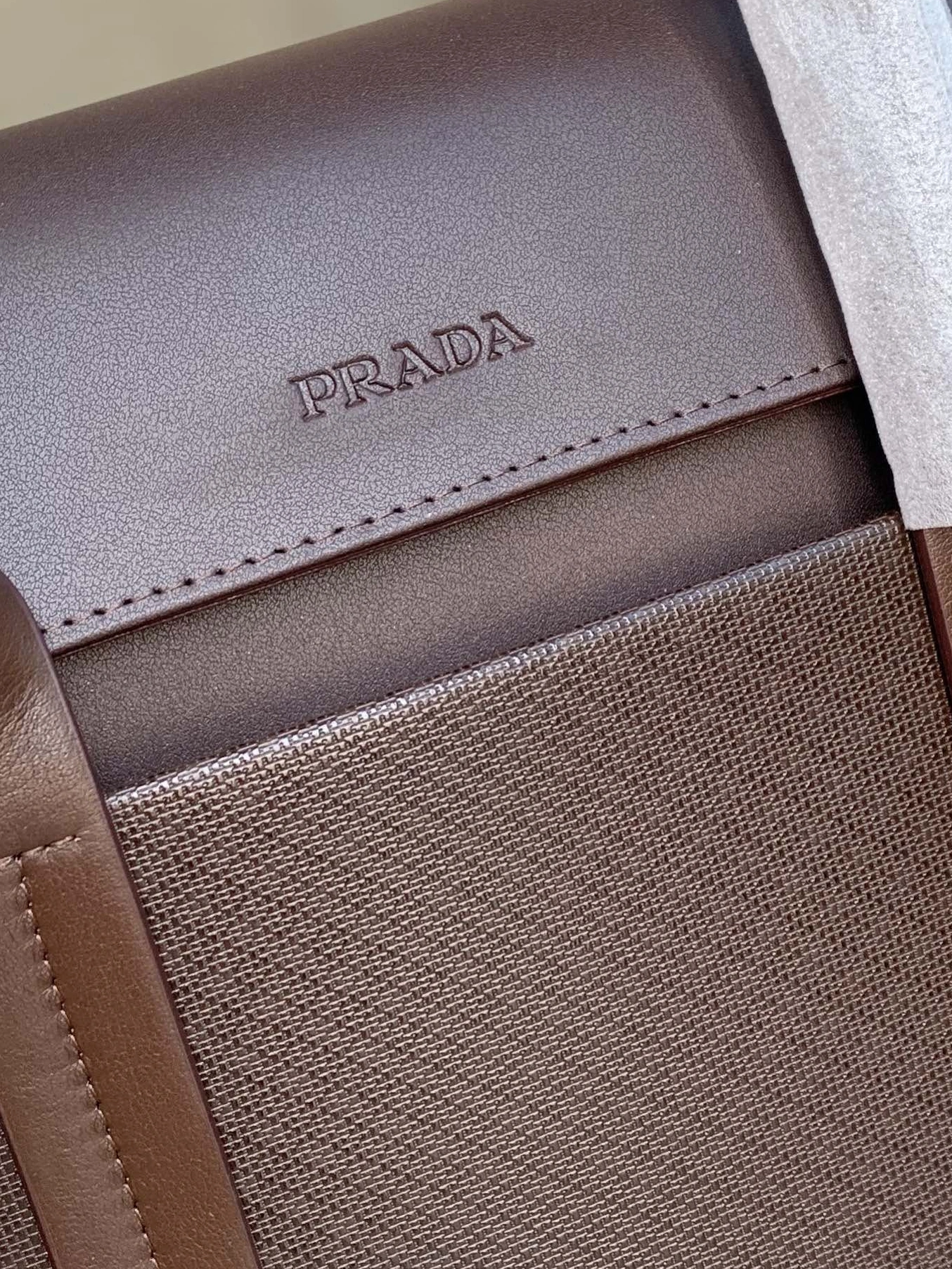 Soft 5716 Prada AAA Man Handbags