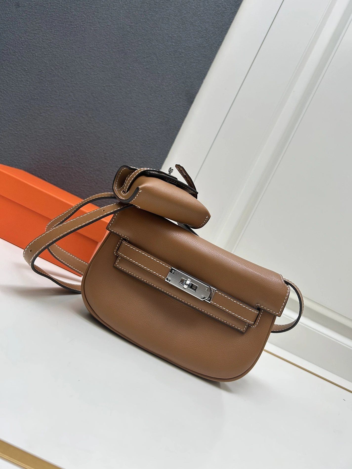 Soft 5784 Hermes AAA Quality Messenger Bags For Women