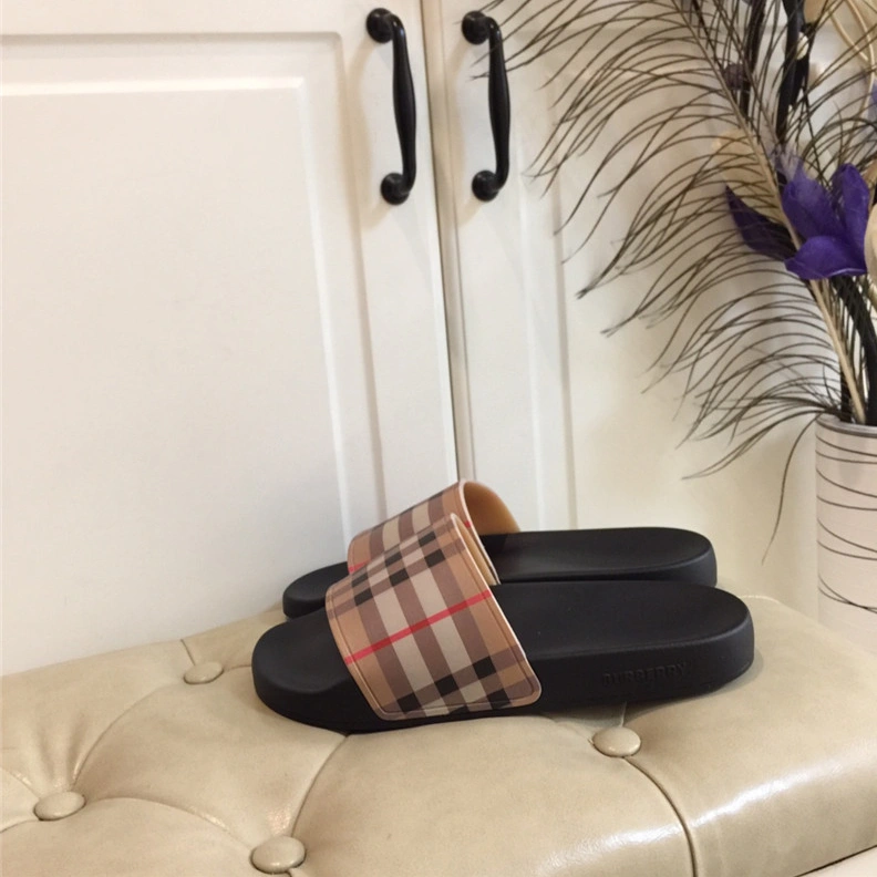 Soft 5819 Burberry Slippers For Men