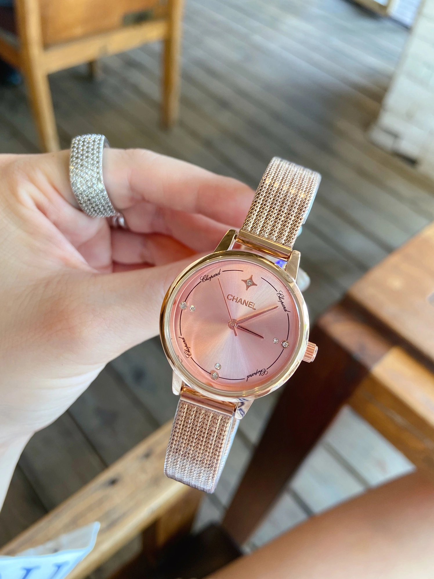 Soft 5819 Chanel Watches For Women
