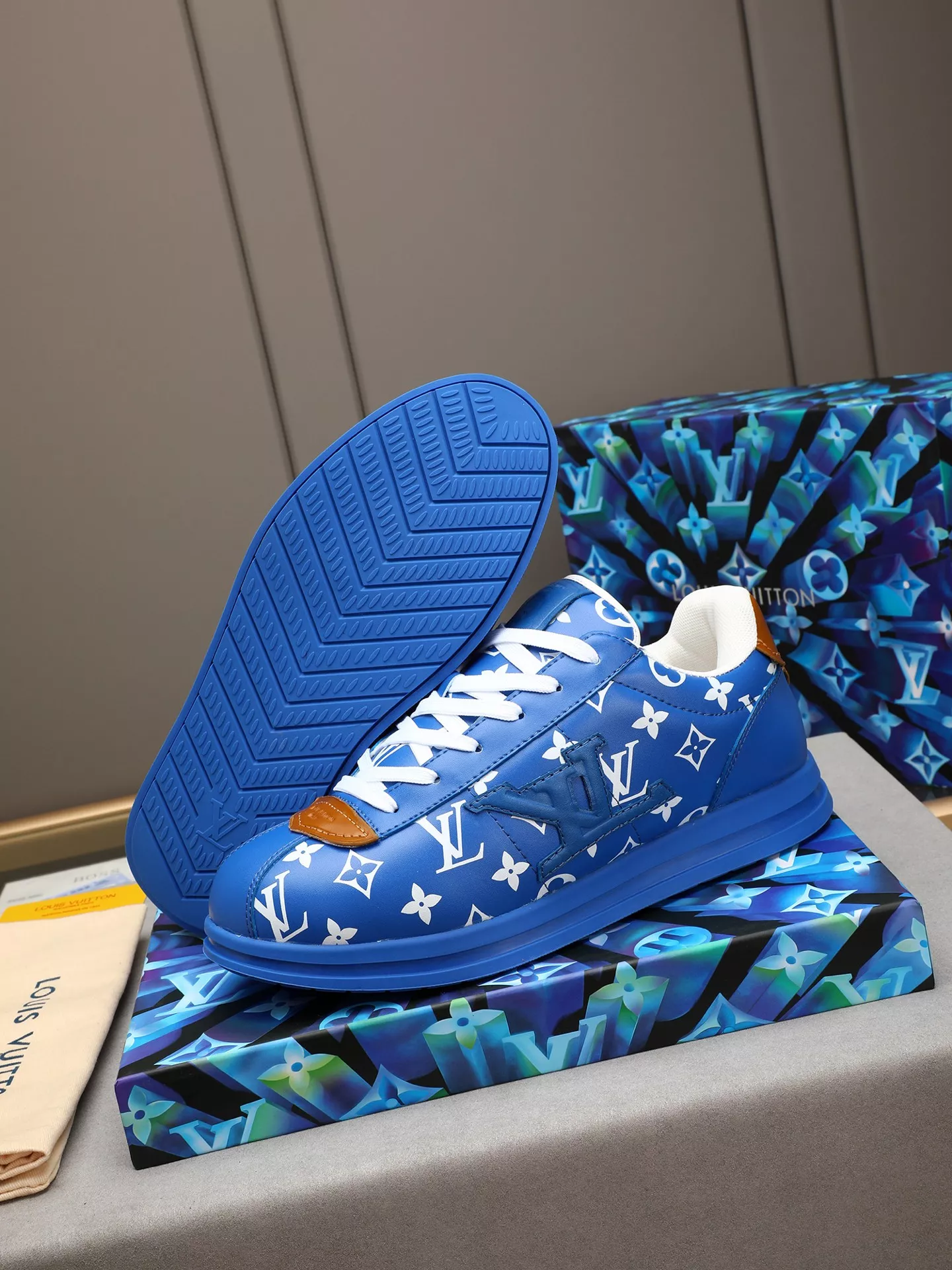 Soft 6043 Louis Vuitton Casual Shoes For Men