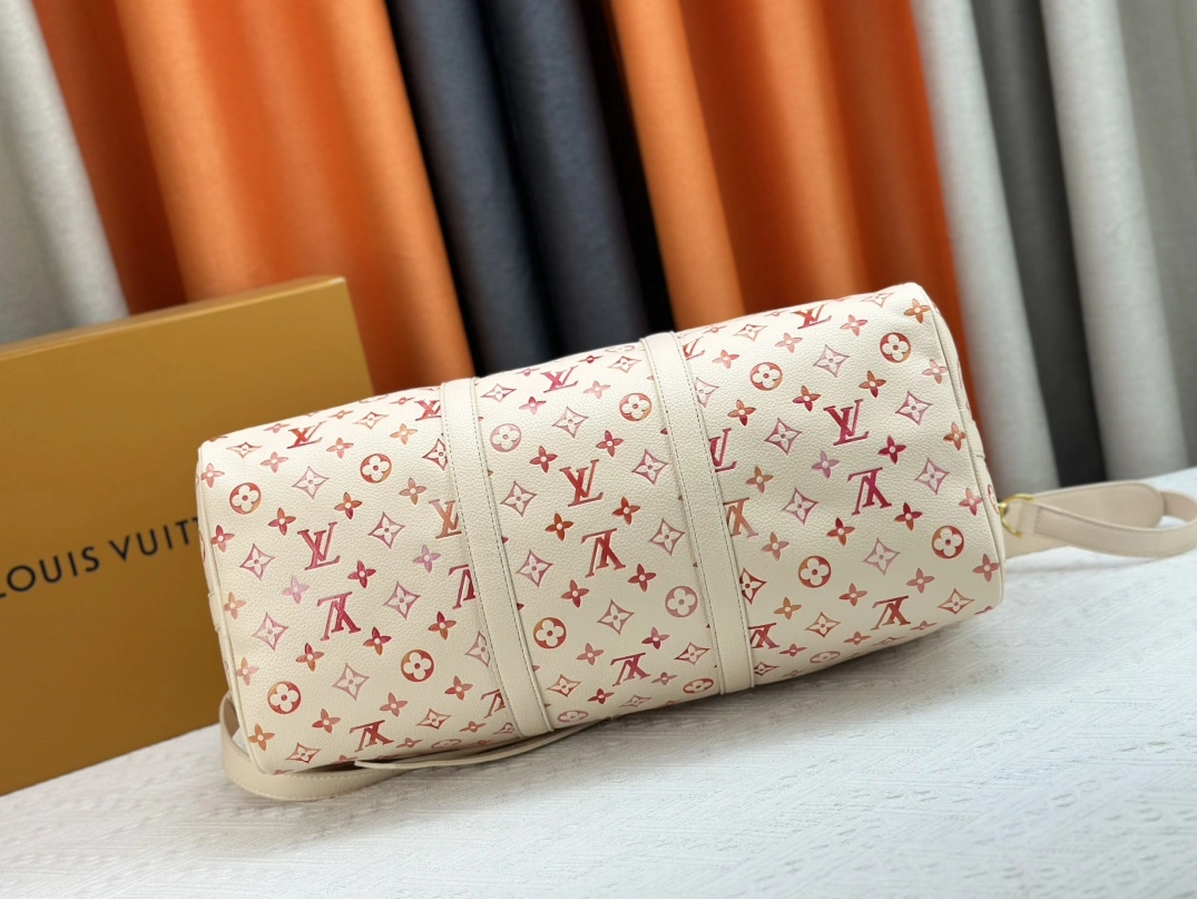 Soft 6275 Louis Vuitton Travel Bags
