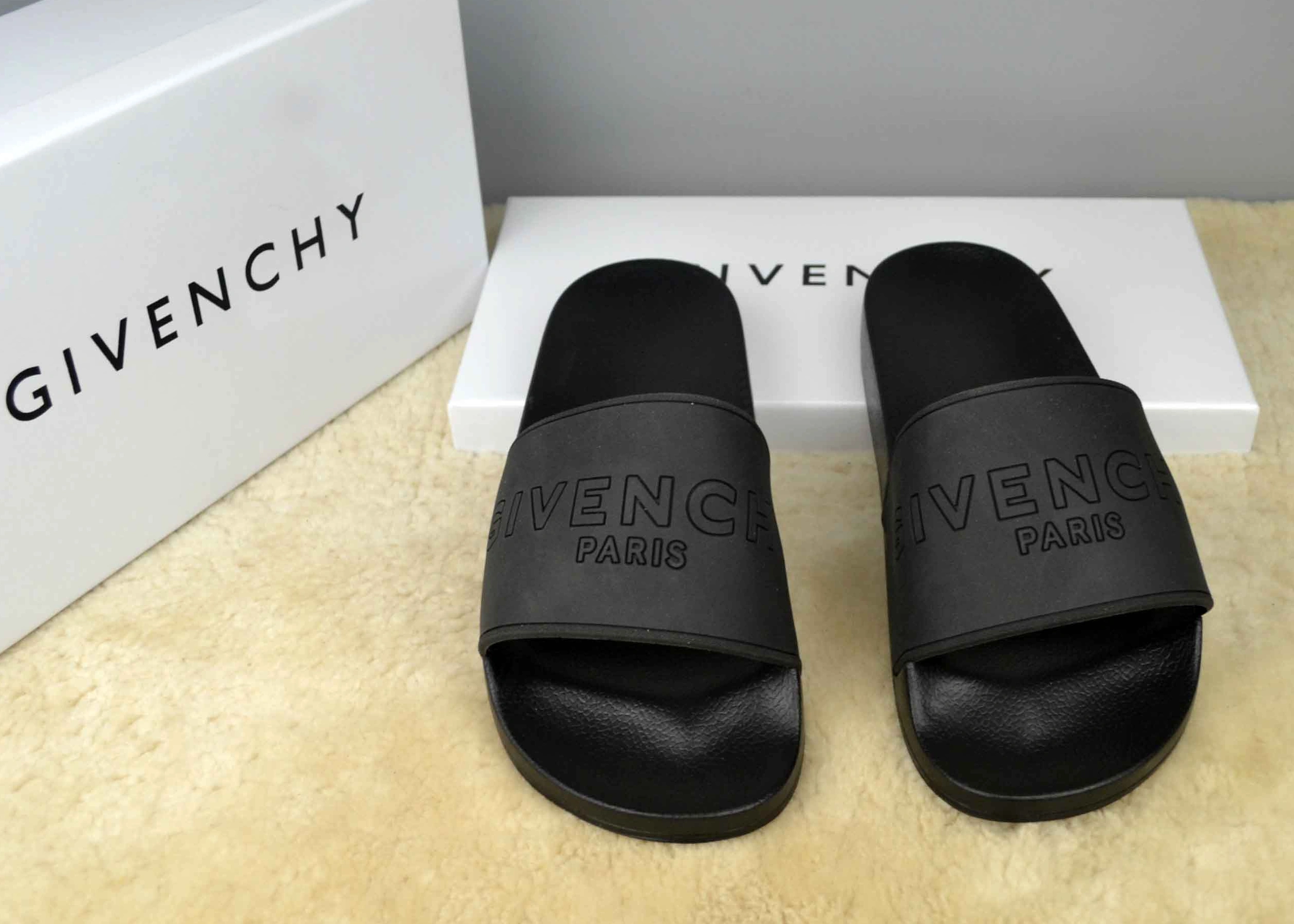 Soft 6324 Givenchy Slippers For Men
