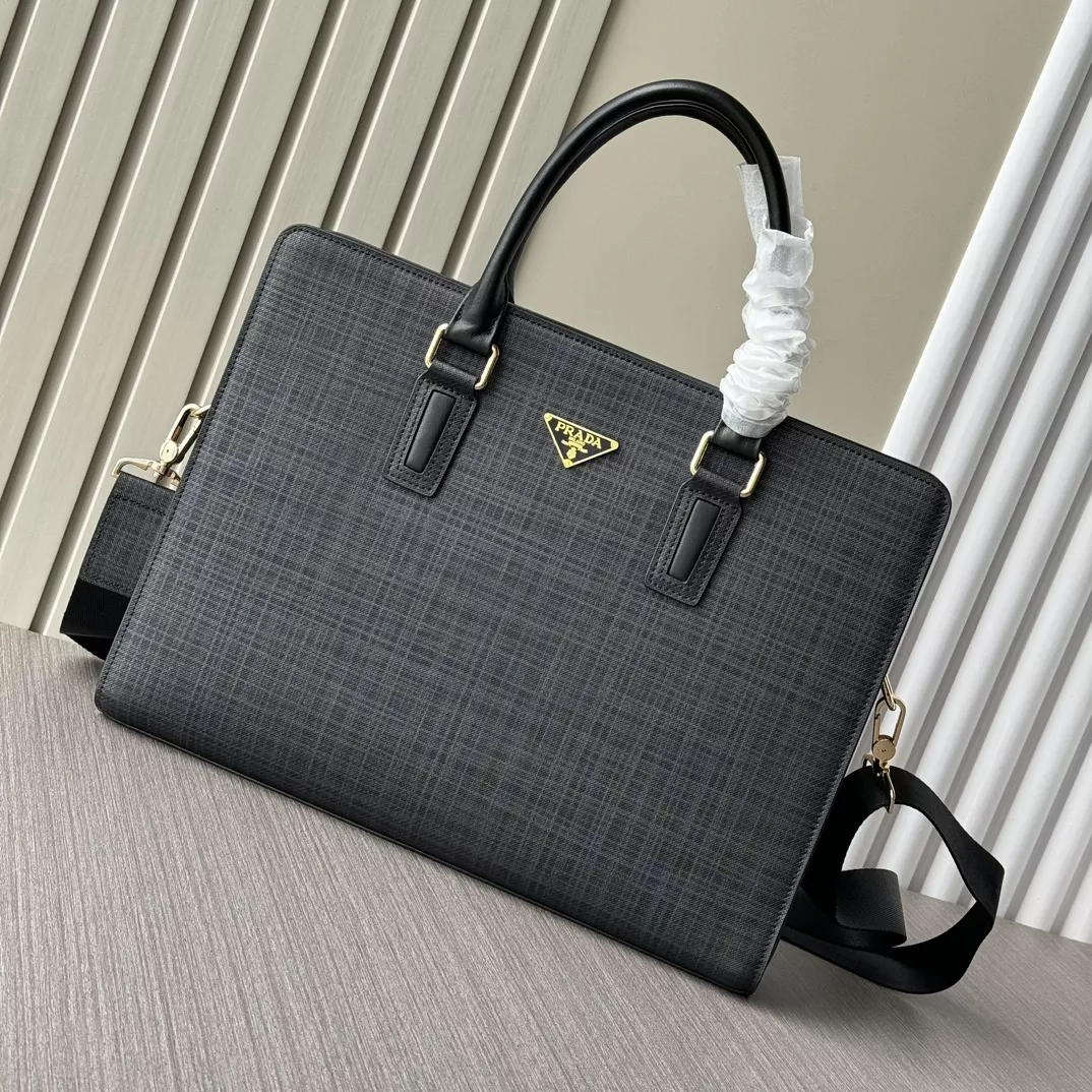 Soft 6397 Prada AAA Man Handbags