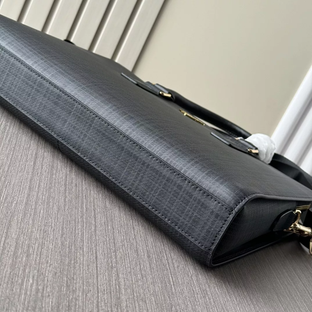 Soft 6397 Prada AAA Man Handbags