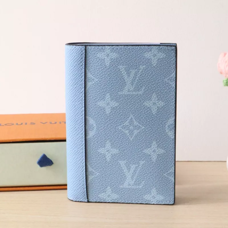 Soft 6427 Louis Vuitton AAA Quality Card Case