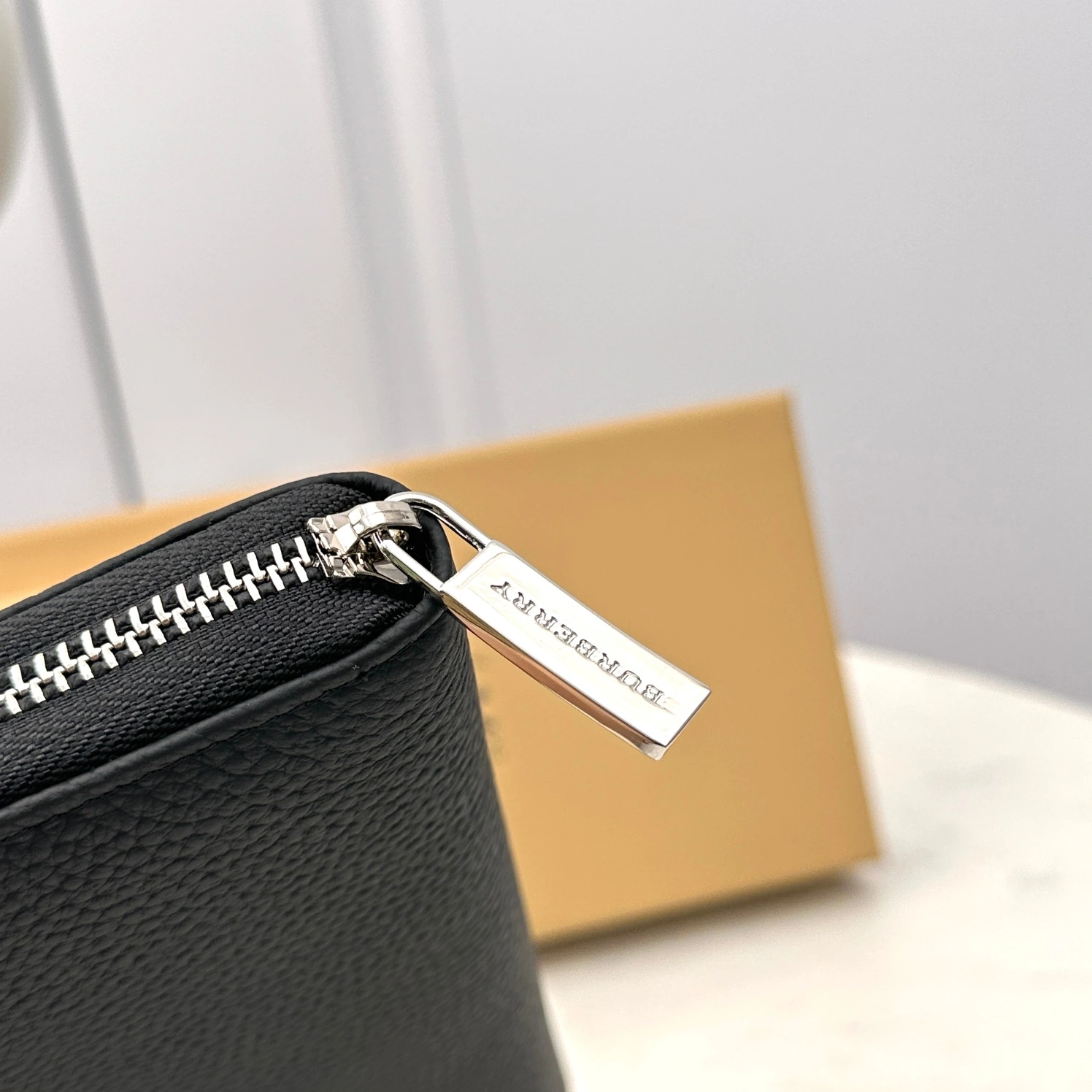 Soft 6688 Burberry AAA Man Wallets