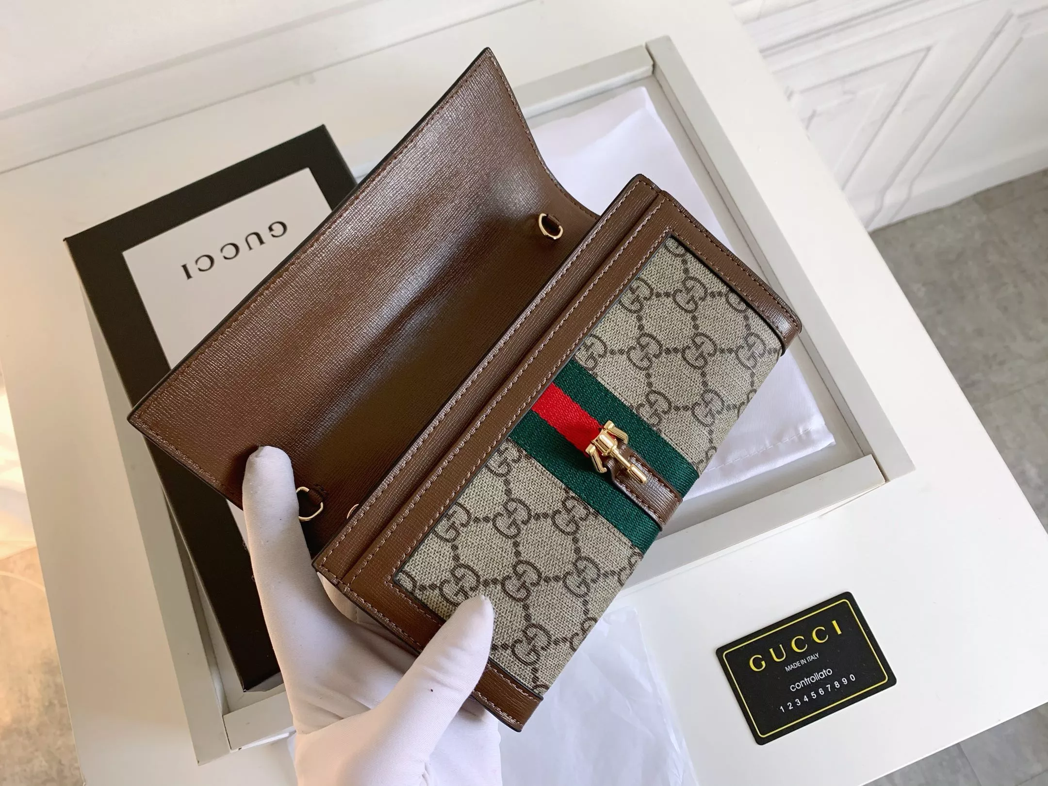 Soft 6692 Gucci Wallets