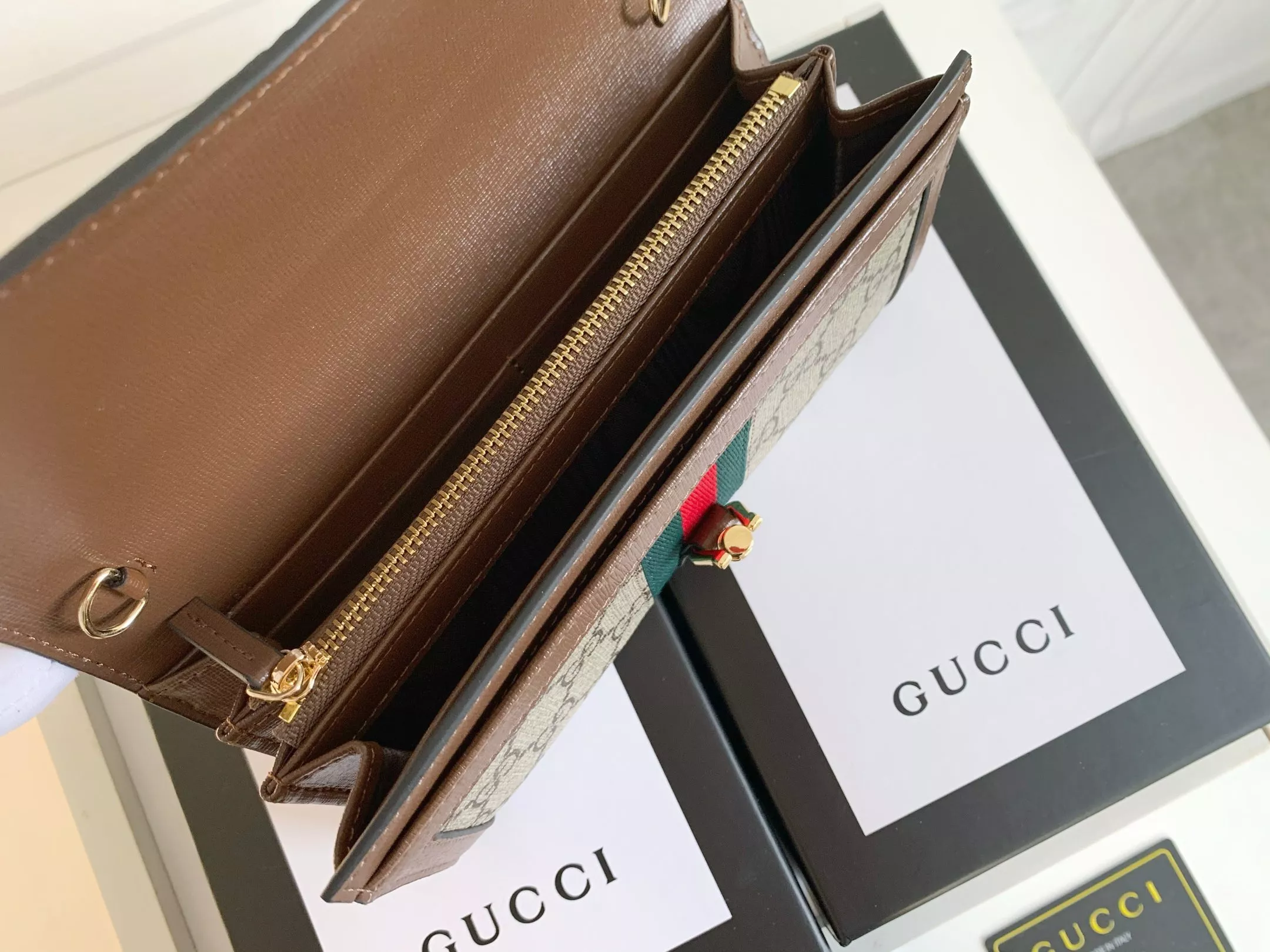 Soft 6692 Gucci Wallets