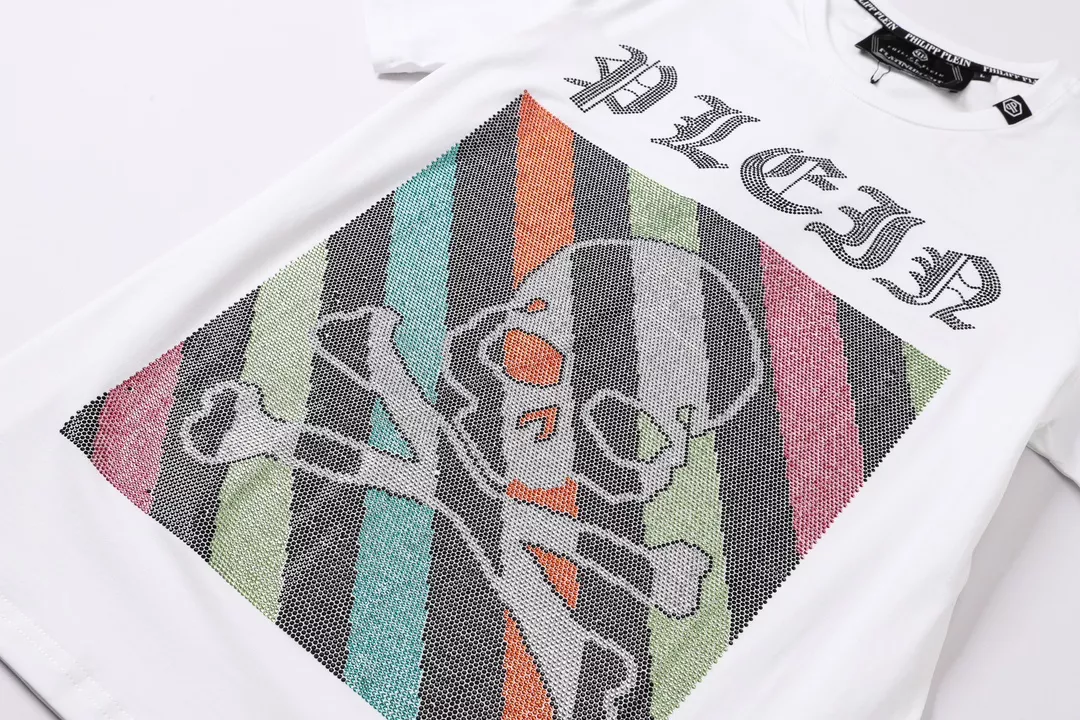Soft 6819 Philipp Plein PP T-Shirts Short Sleeved For Men