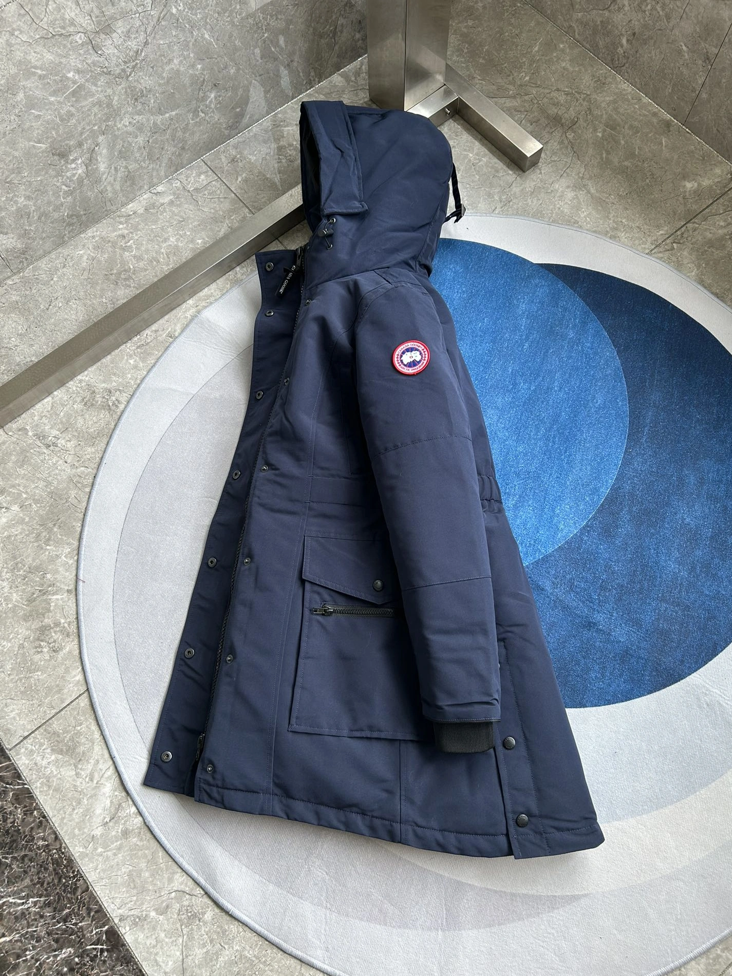 Soft 6880 Canada Goose Down Feather Coat Long Sleeved For Women
