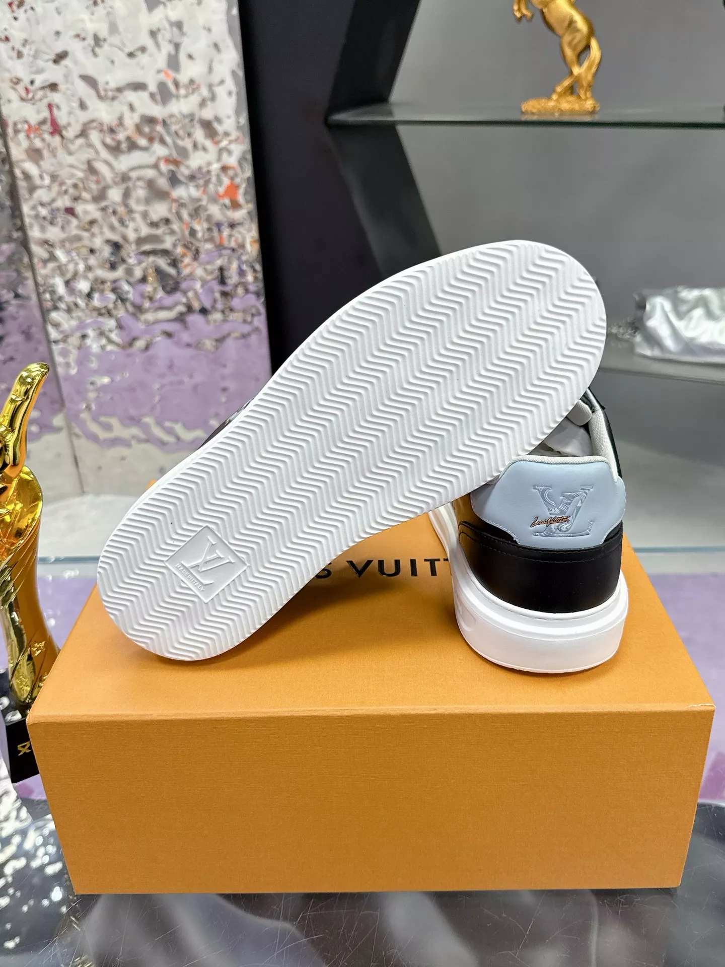 Soft 6915 Louis Vuitton Casual Shoes For Men