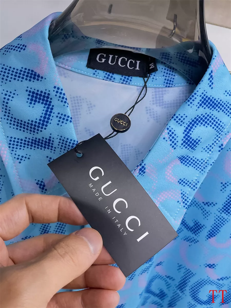 Soft 7014 Gucci Tracksuits Short Sleeved For Men