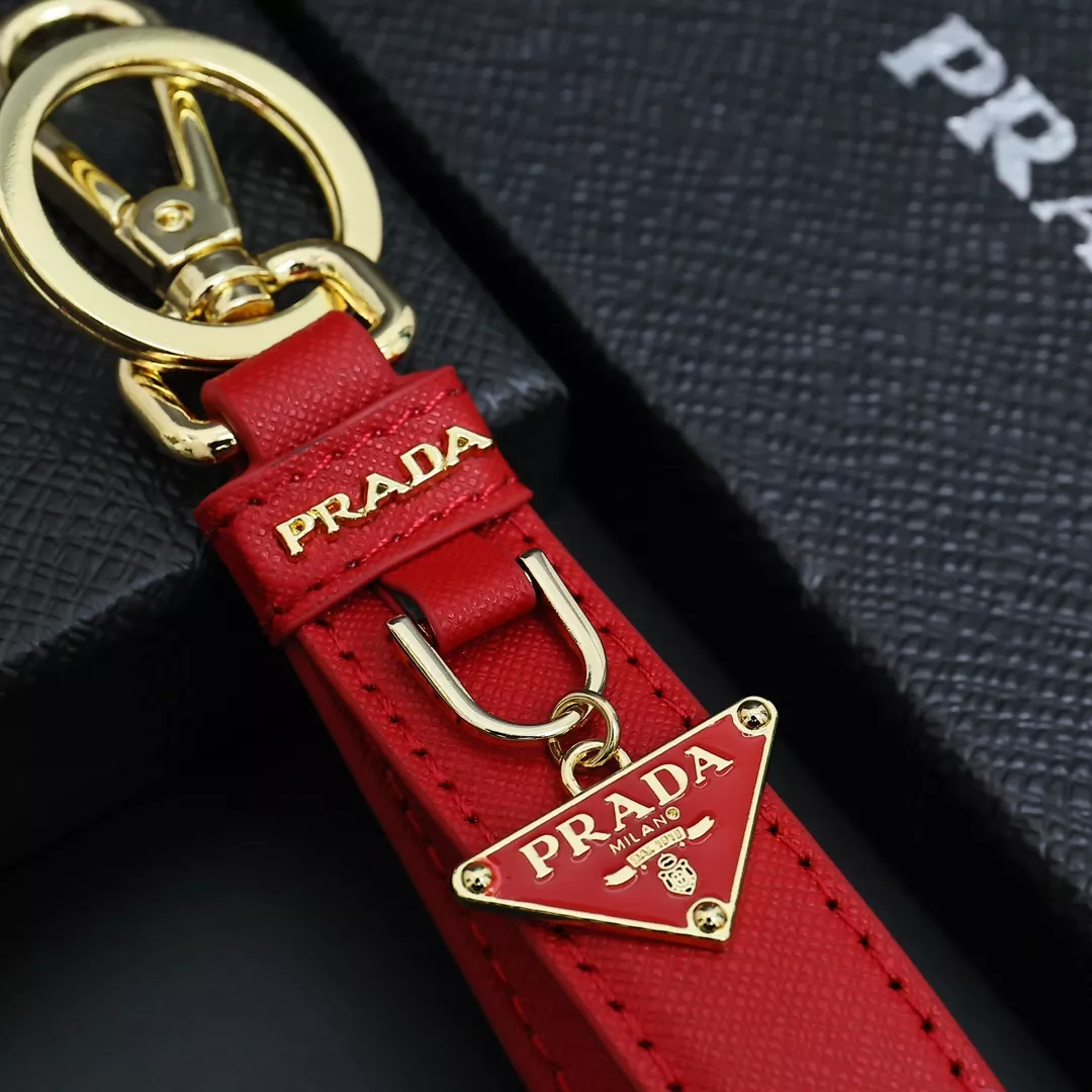 Soft 7119 Prada Key Holder And Bag Buckle