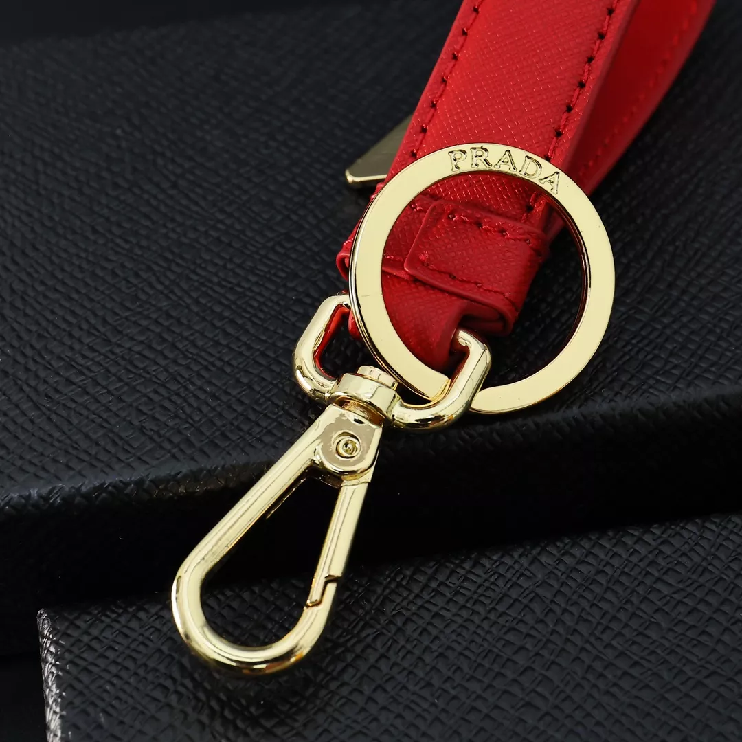 Soft 7119 Prada Key Holder And Bag Buckle