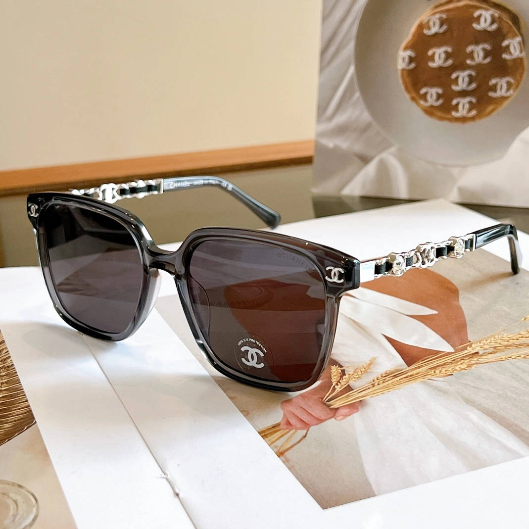 Soft 712 Chanel AAA Quality Sunglasses