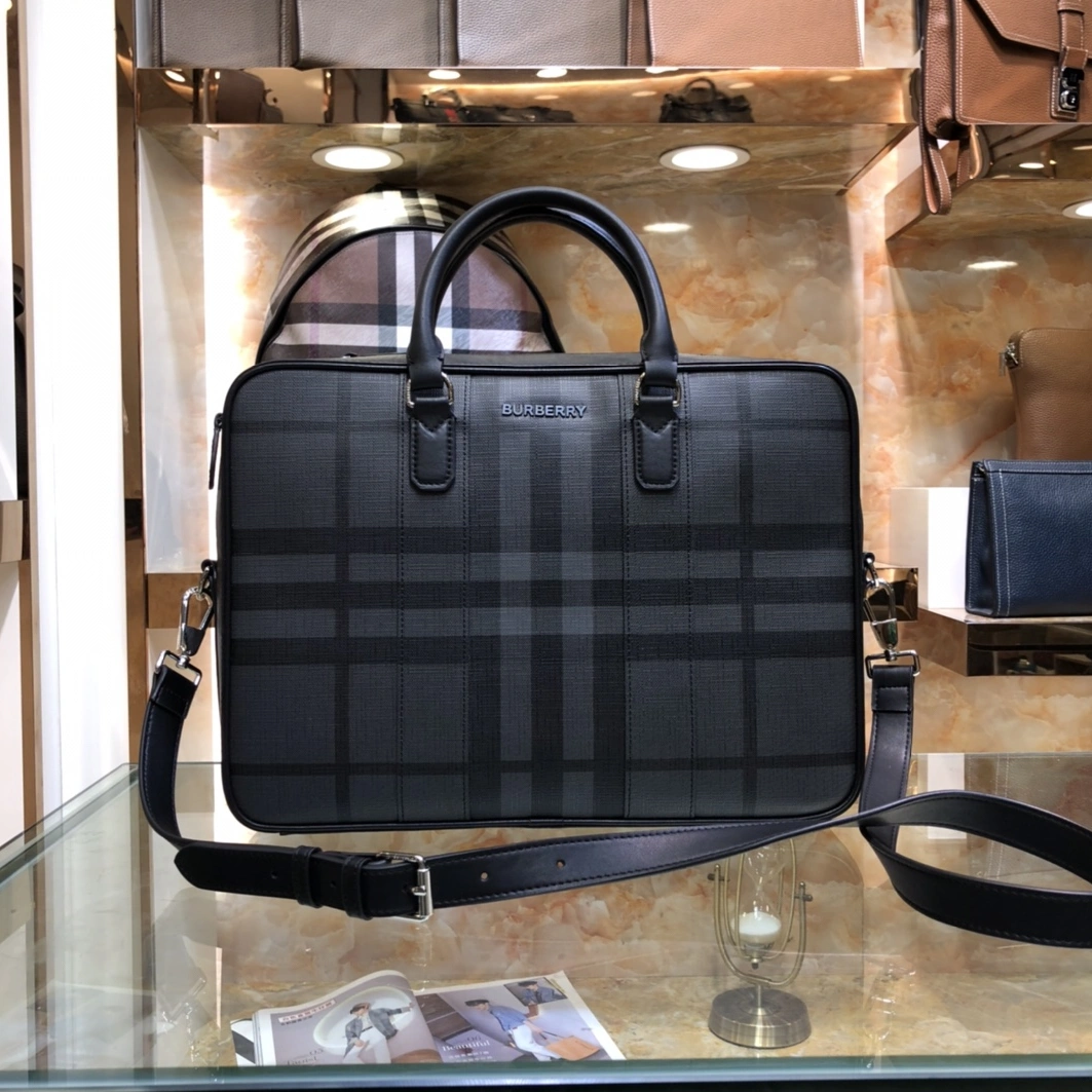 Soft 7153 Burberry AAA Man Handbags