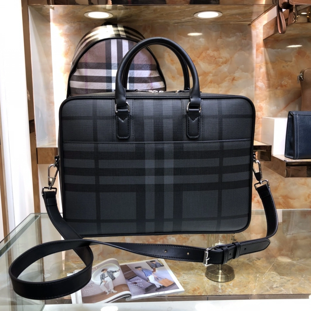 Soft 7153 Burberry AAA Man Handbags