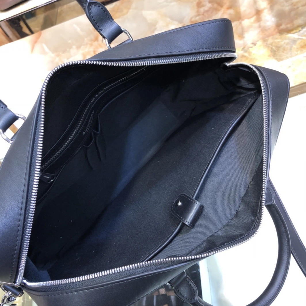 Soft 7153 Burberry AAA Man Handbags