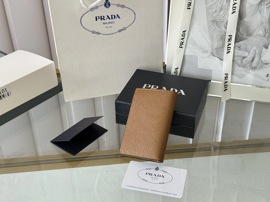 Soft 7215 Prada AAA Quality Card Case