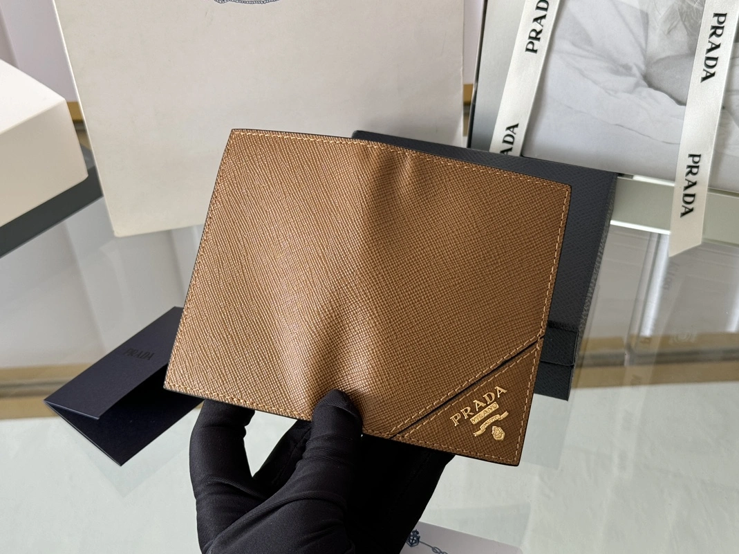 Soft 7215 Prada AAA Quality Card Case