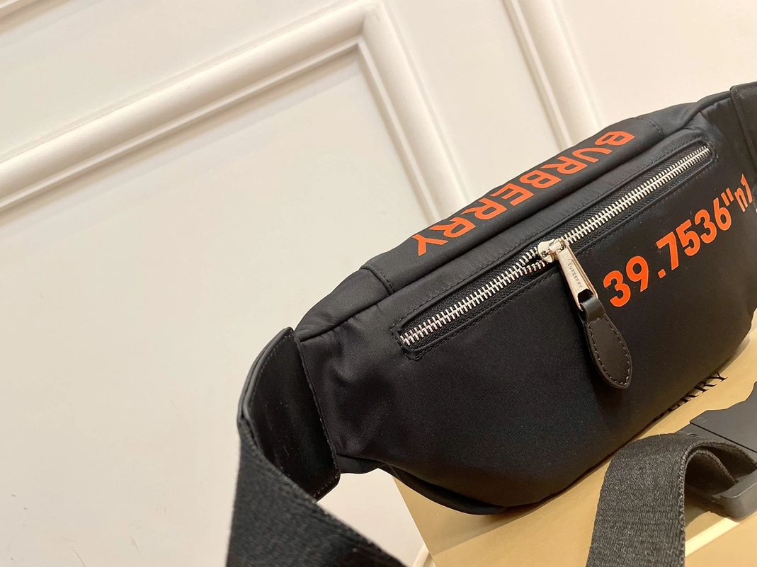 Soft 7348 Burberry AAA Quality Belt Bags For Unisex