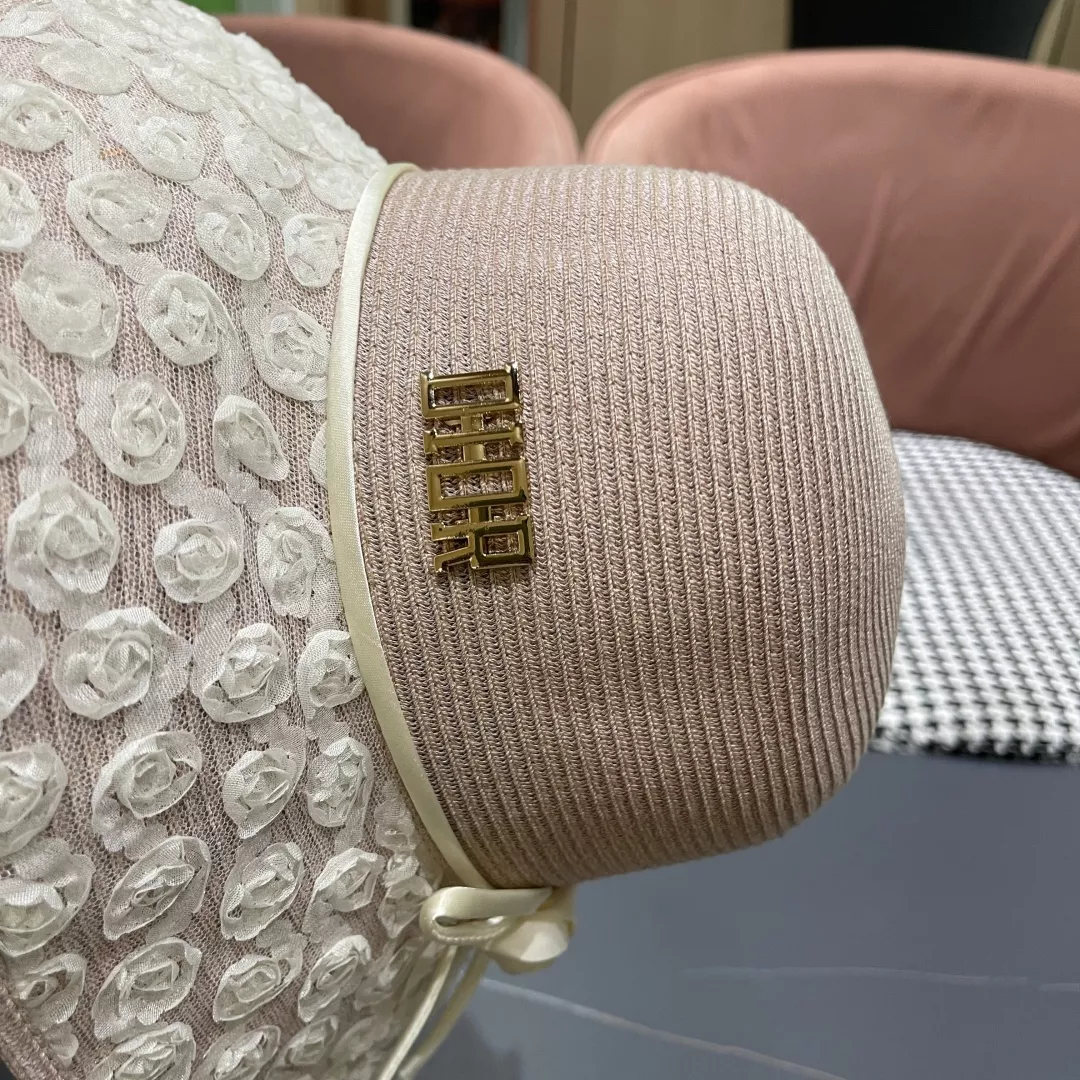 Soft 7673 Christian Dior Caps