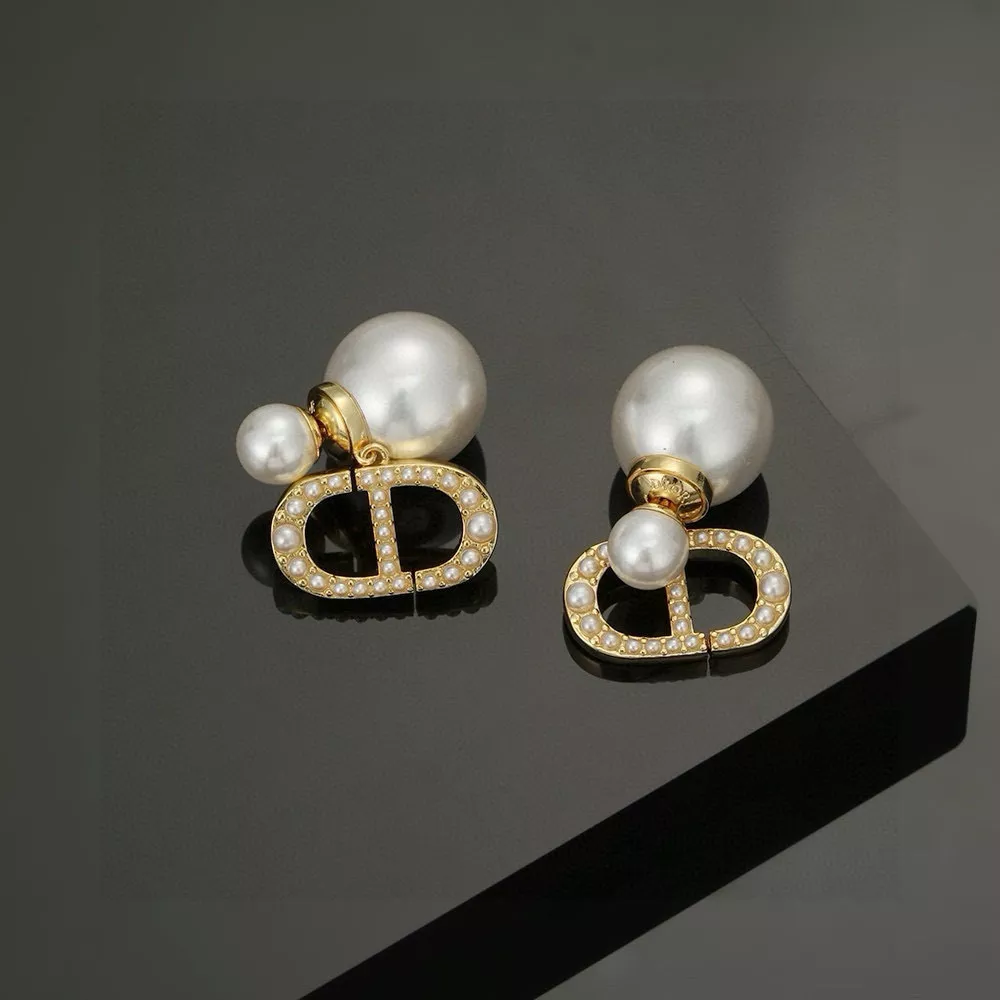 Soft 7747 Christian Dior Earrings For Women