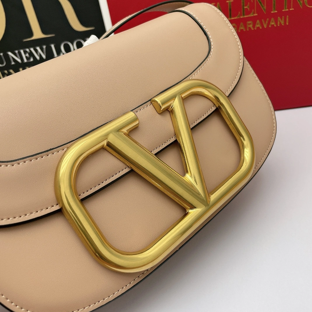 Soft 7866 Valentino AAA Quality Messenger Bags For Women