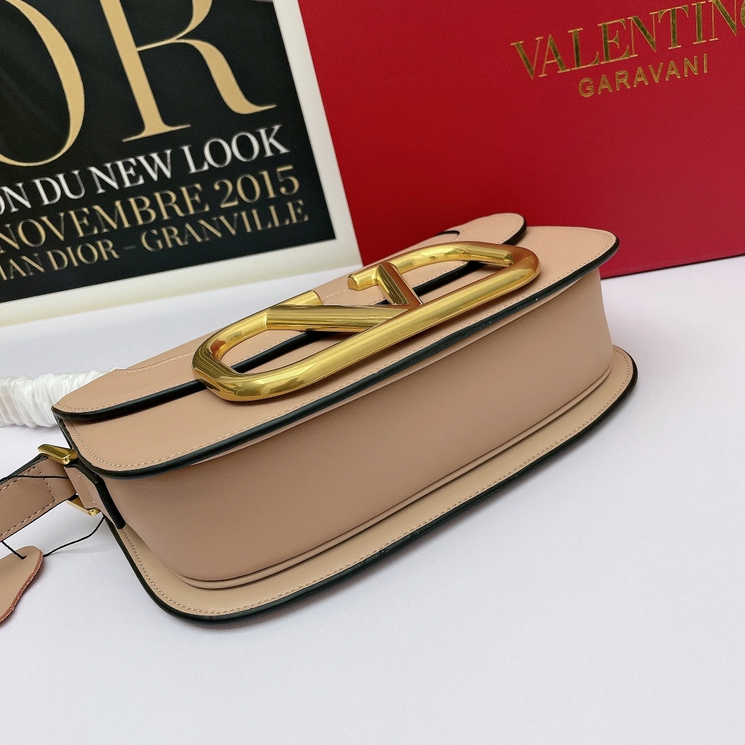 Soft 7866 Valentino AAA Quality Messenger Bags For Women