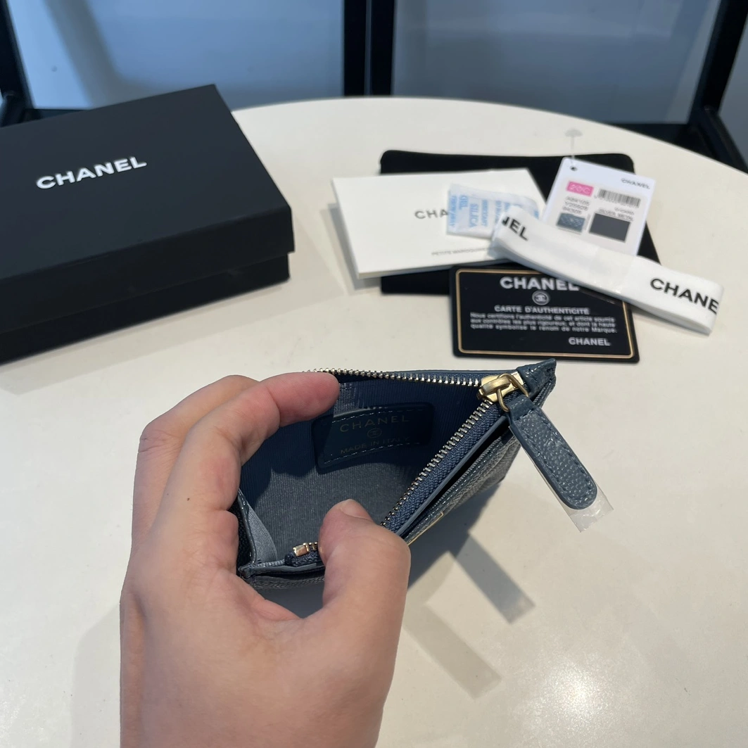 Soft 8054 Chanel AAA Quality Card Case For Women