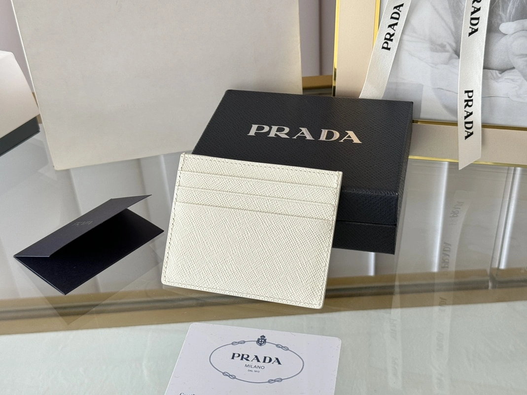 Soft 8162 Prada Card Case For Women