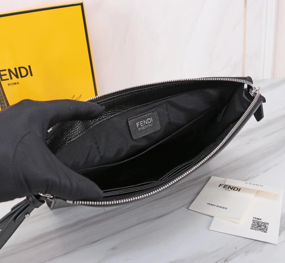Soft 8283 Fendi AAA Man Wallets
