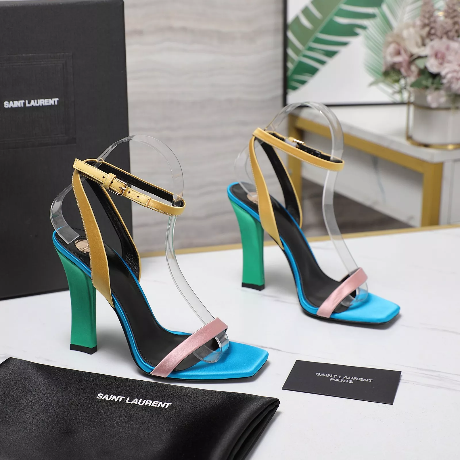 Soft 8446 Yves Saint Laurent YSL Sandal For Women