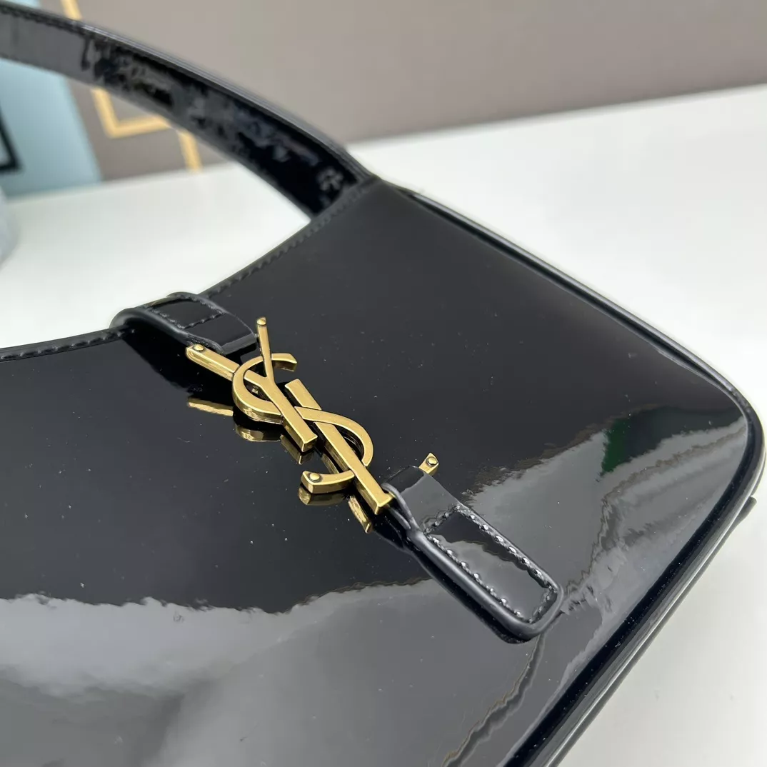 Soft 8552 Yves Saint Laurent YSL AAA Quality Shoulder Bags For Women