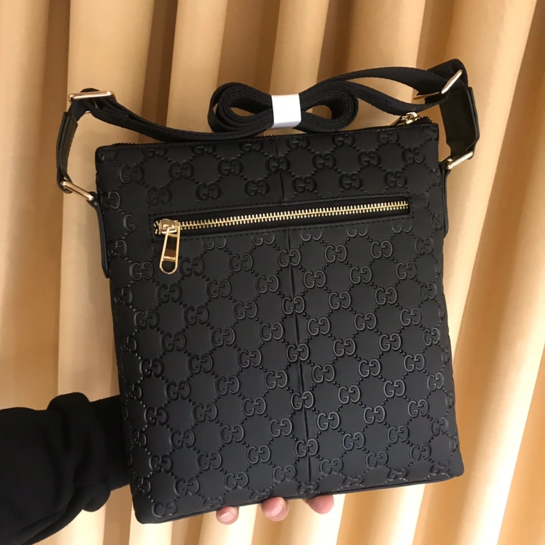 Soft 8583 Gucci AAA Man Messenger Bags