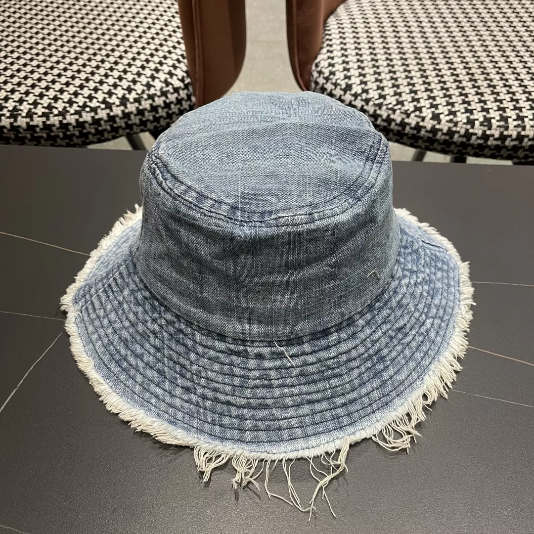 Soft 8741 Moncler Caps