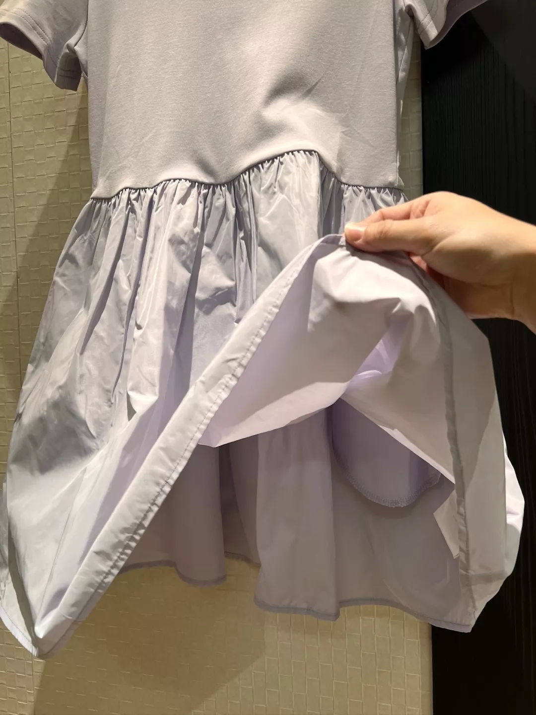 Soft 8750 Moncler Dresses Short Sleeved For Women