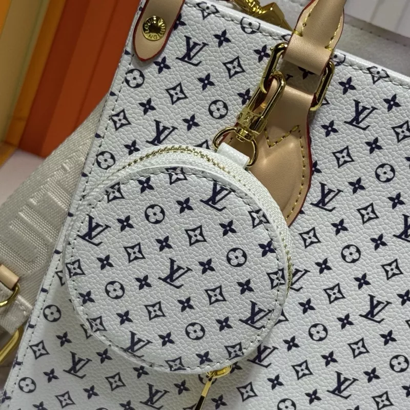 Soft 8792 Louis Vuitton AAA Quality Tote-Handbags For Women