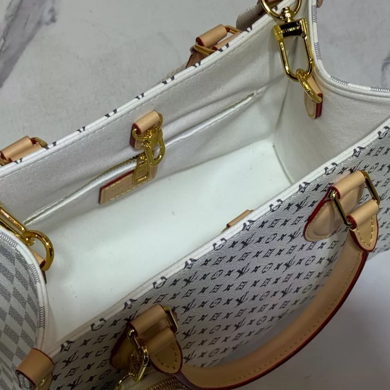Soft 8792 Louis Vuitton AAA Quality Tote-Handbags For Women