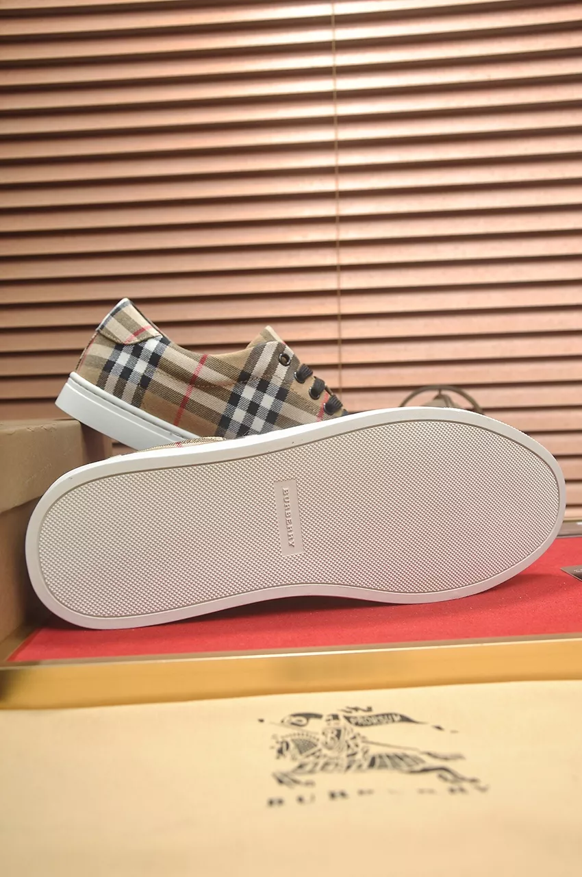 Soft 8831 Burberry Casual Shoes For Men