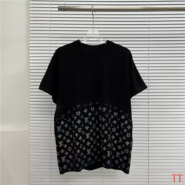 Soft 903 Louis Vuitton LV T-Shirts Short Sleeved For Men