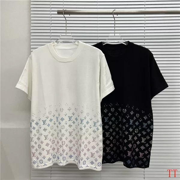 Soft 903 Louis Vuitton LV T-Shirts Short Sleeved For Men