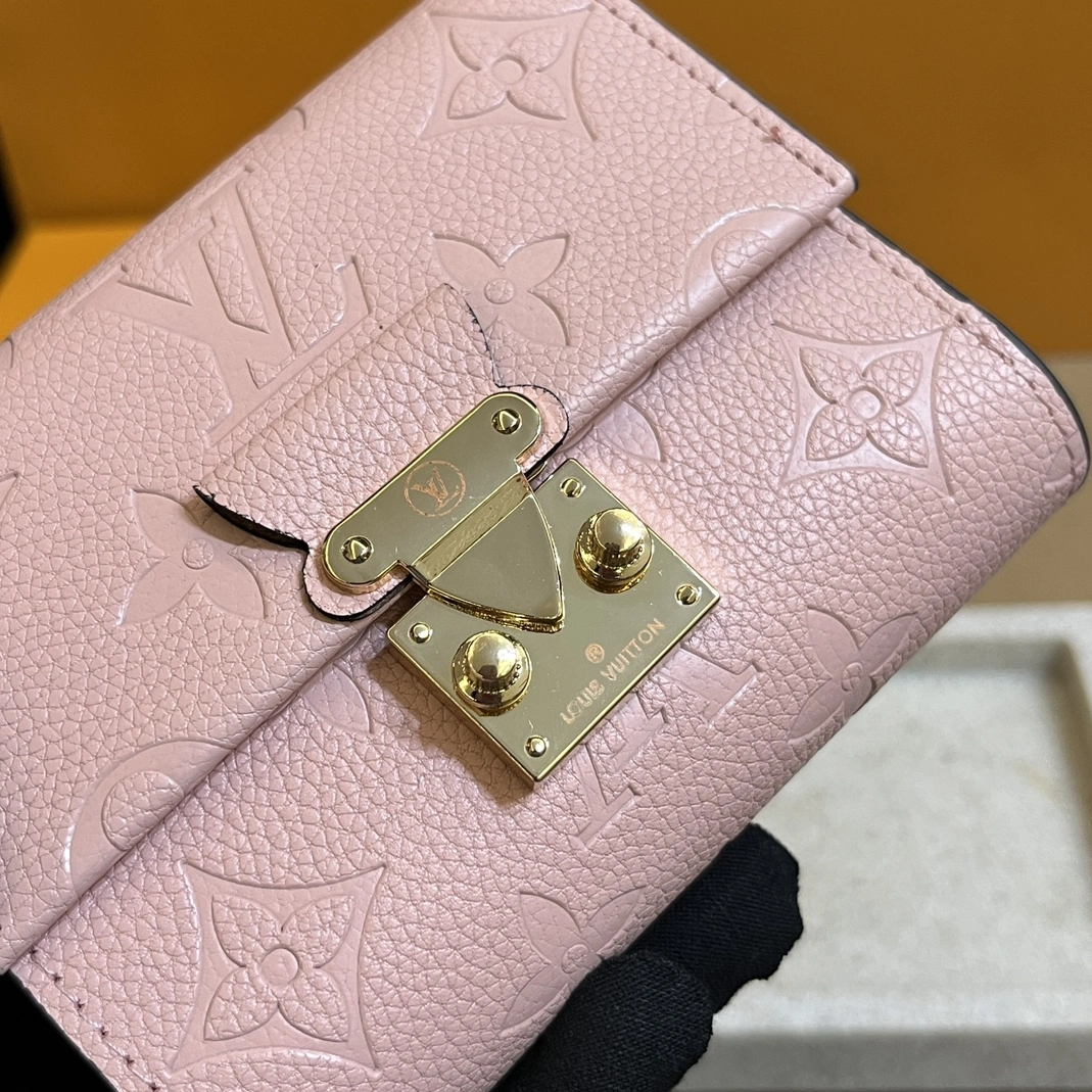 Soft 9042 Louis Vuitton LV Card Case For Women