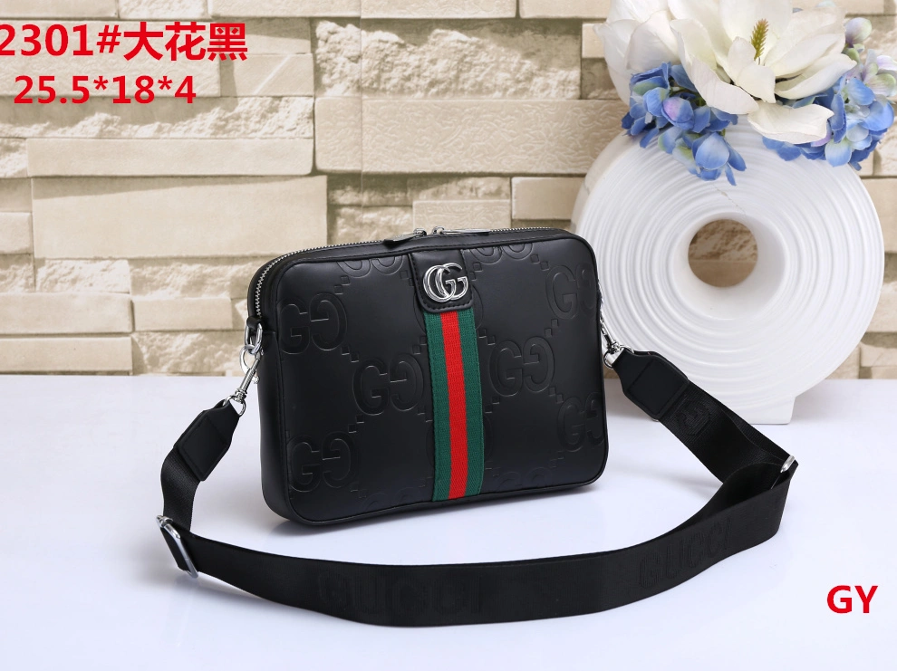 Soft 9070 Gucci Messenger Bags For Men