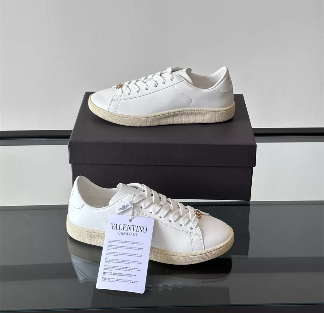 Soft 913 Valentino Casual Shoes For Men